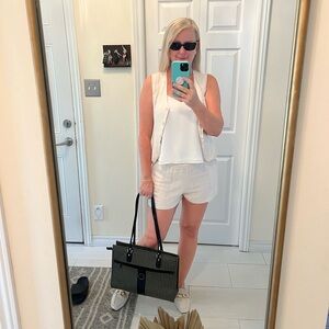 Light Natural breathable vest and short set SM pit to pit 18.5” l 21”